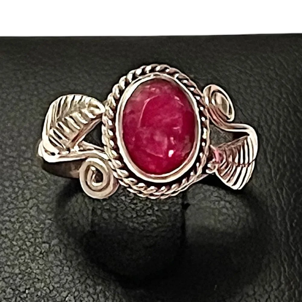 Artisan Sterling Silver Ruby Leaf Ring Size 6.5